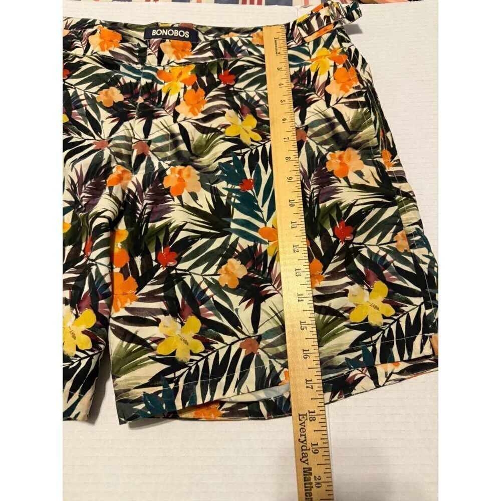 Bonobos men yellow